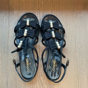 Chanel triple bow Pearl sandals - limited edition